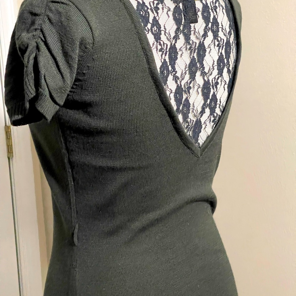 Fitted dress - Picture 2 of 2